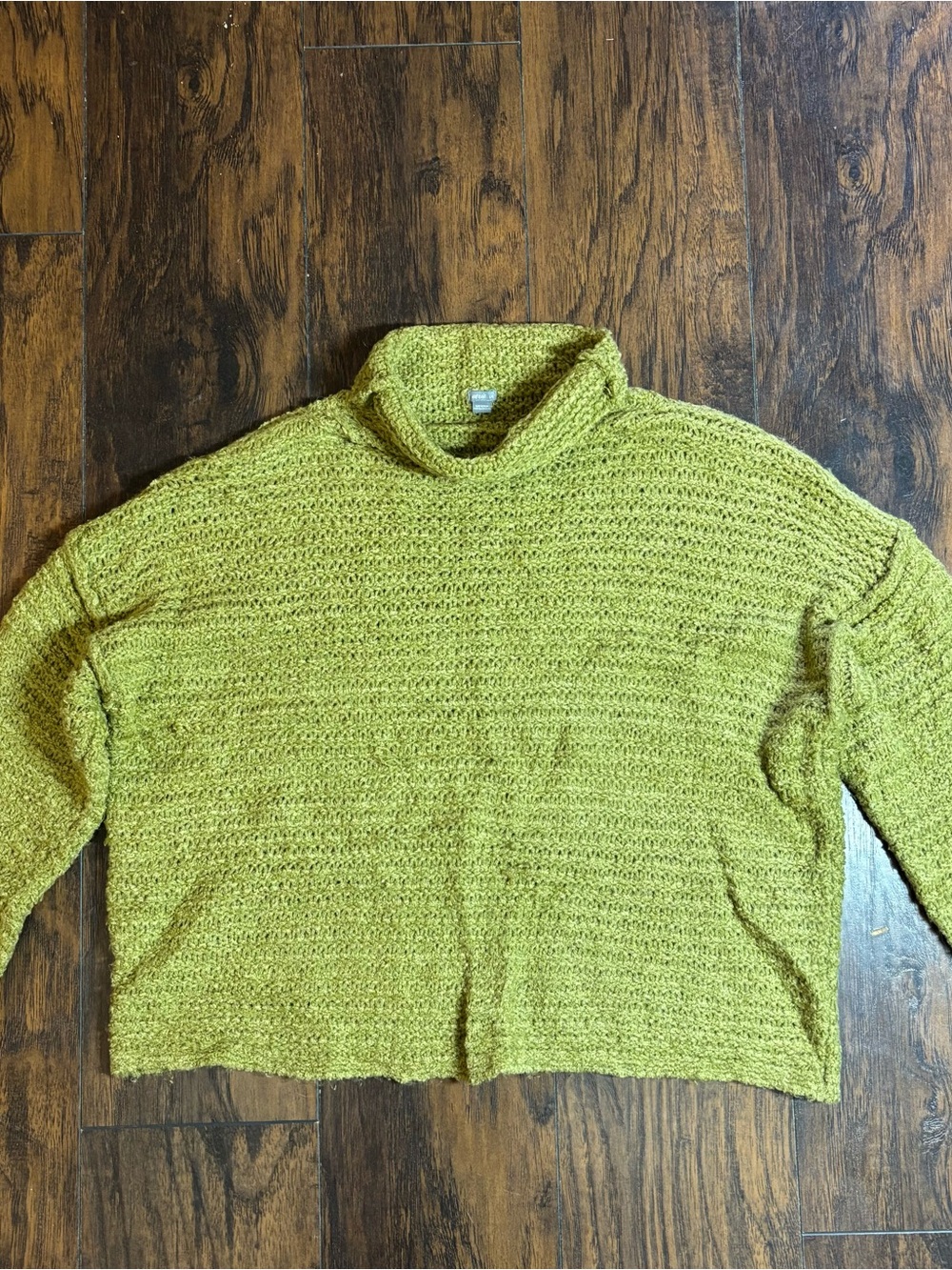 Women’s Aerie Chartreuse Cozy Rolled Turtleneck Sweater Size Large